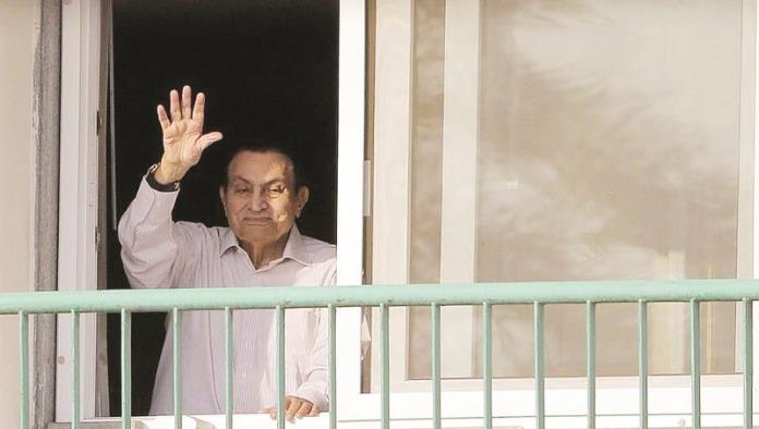 Liberan a exdictador Mubarak