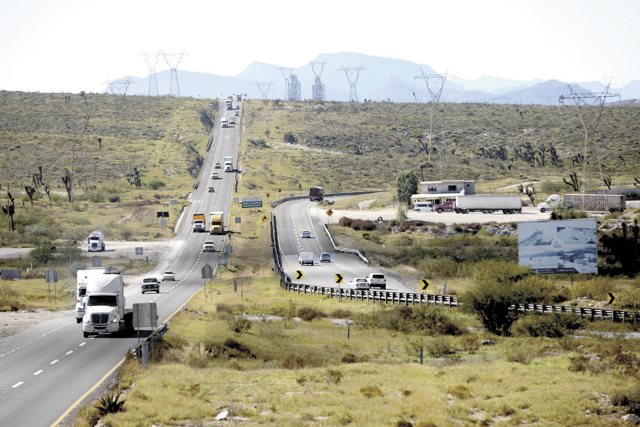 ‘Congela’ SCT proyectos carreteros para Saltillo