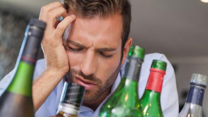 Destacan problemas de resaca por excesivo consumo de alcohol