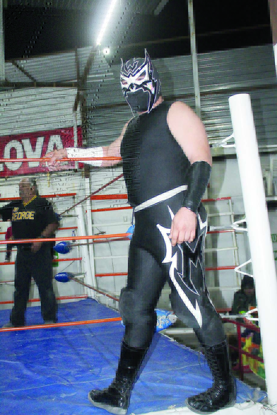 Rudo por pasión, el amor por la lucha libre lo llevó al Ring