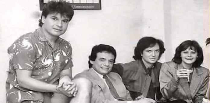 Camilo Sesto: La historia detrás de su foto viral junto a Juan Gabriel, Rocío Dúrcal y José José