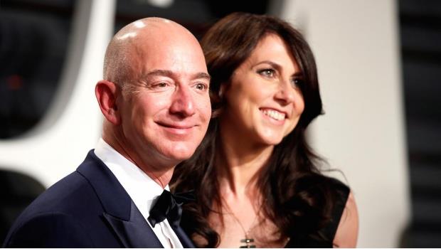 Fundador de Amazon anuncia su divorcio; podría costar la mitad de su fortuna
