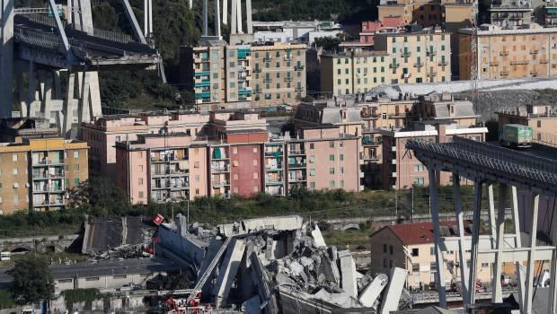 Revelan posible causa del desplome de puente en Génova, Italia