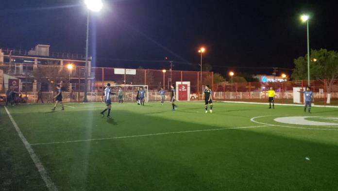 Deportivo Arteaga pega a Guerreros