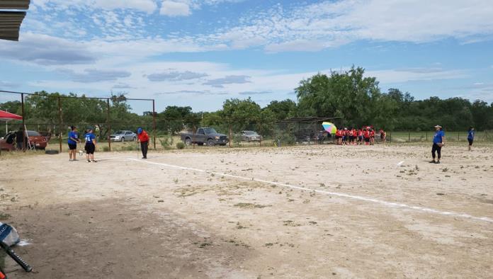 Rol del softbol femenil