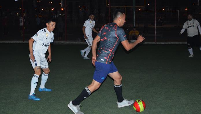 Atlético y Andrea hacen roscas En el futsal “Barrios Unidos”