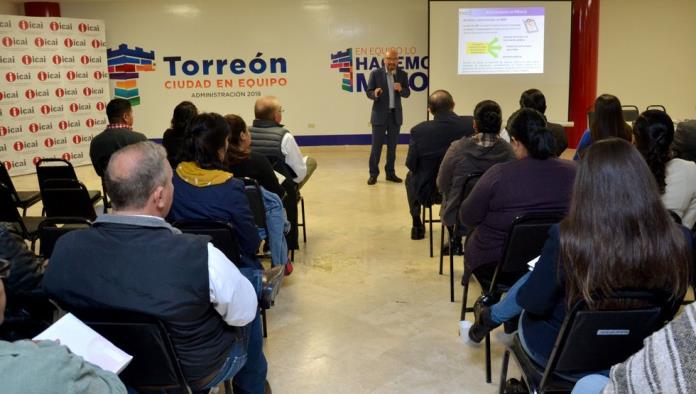 Imparten curso de capacitación a responsables de transparencia en Torreón