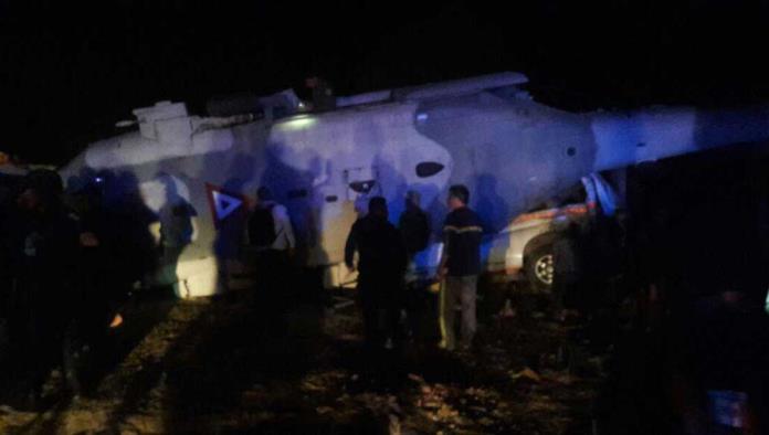 Suman 13 muertos tras accidente de helicóptero militar en Oaxaca