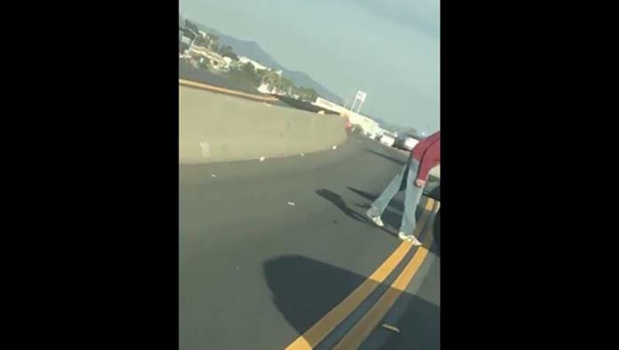 Video: Pelea en carretera termina de manera inesperada