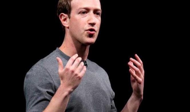 Zuckerberg dará la cara tras escándalo de robo masivo de datos