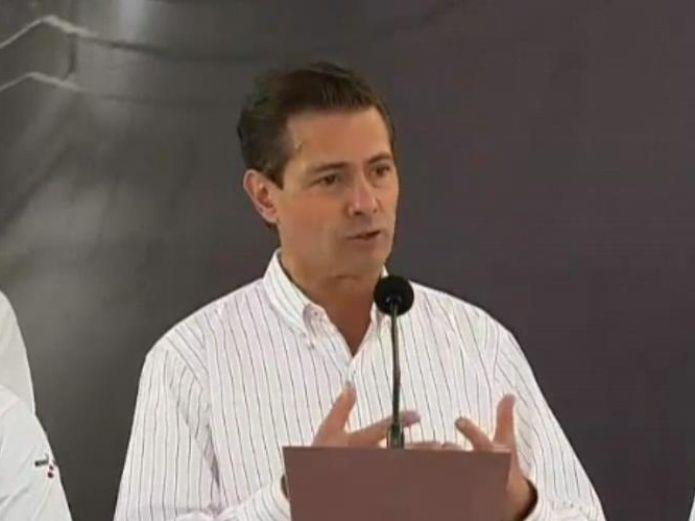 ¿Qué le pasó a Peña Nieto?; reaparece con golpe en la frente