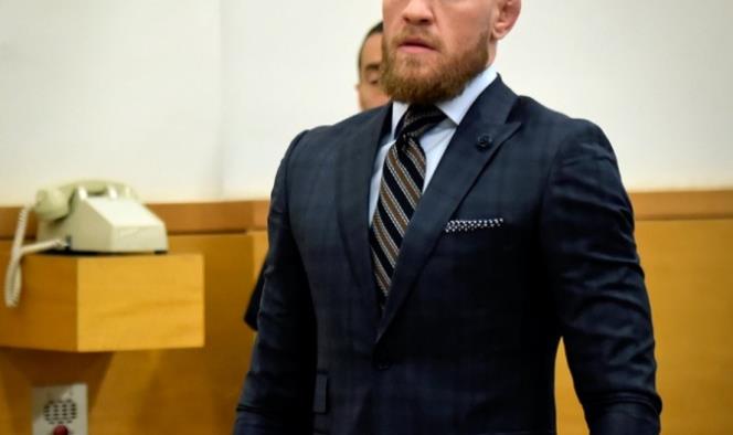 McGregor se presenta en la corte por caso de trifulca