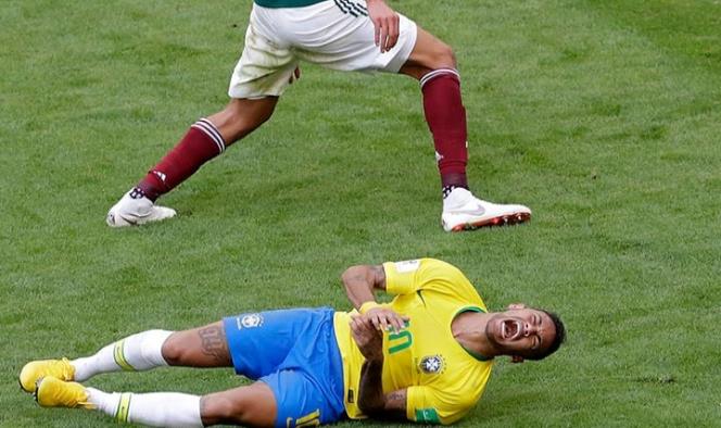Neymar se ‘roba’ minutos del Mundial
