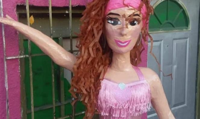 Thalía ya tiene su ‘Tiki Tiki Ta’… ¡piñata!