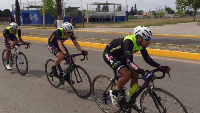 Ciclistas recorren Coahuila