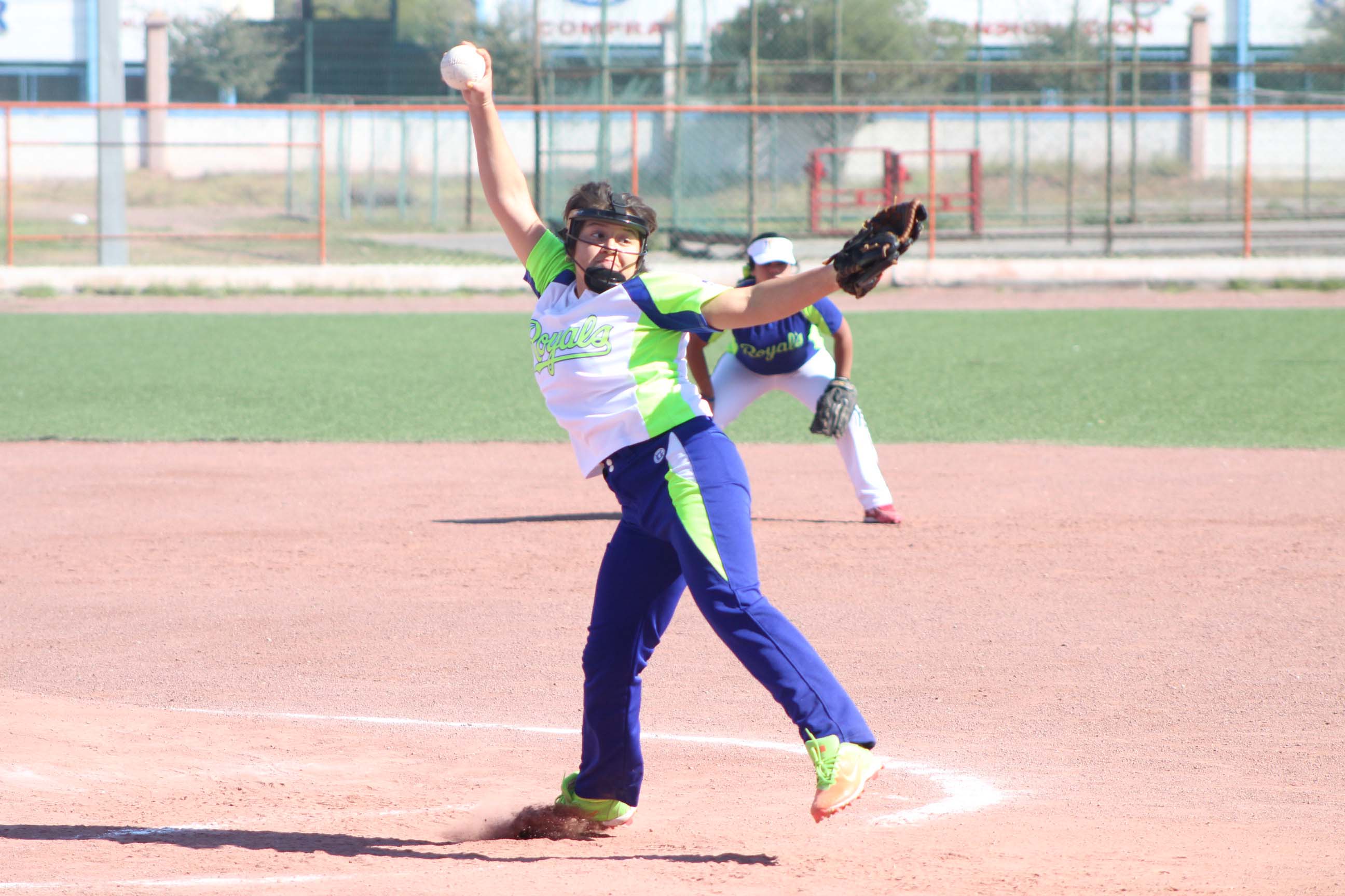 Fieras se impone a Royals