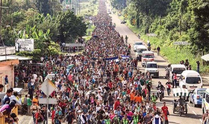 Llega oleada migrante a Tapachula; suman 6 mil centroamericanos