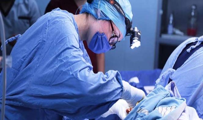 IMSS realiza con éxito trasplantes de hígado, riñones y córneas