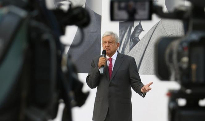 López Obrador lanza subasta para avión presidencial