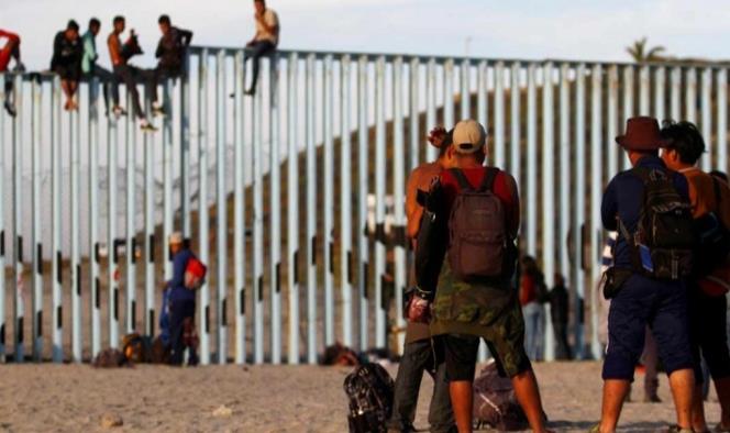 Bloquean medida de Trump para negar asilo a migrantes ilegales
