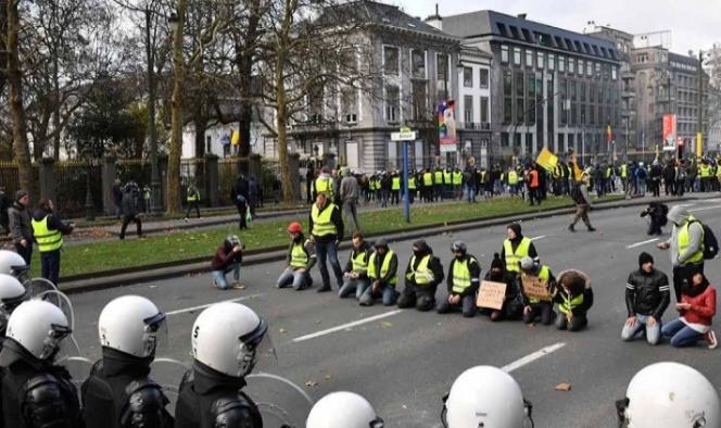 Protestas de chalecos amarillos se extienden en Europa