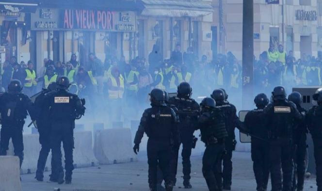 Rusia se desmarca de las protestas de chalecos amarillos en Francia