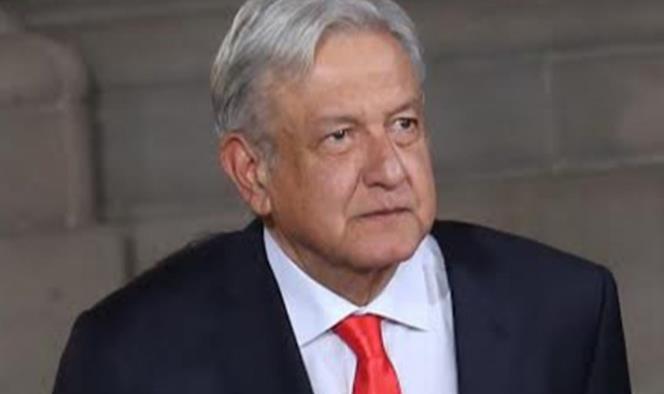 López Obrador sostiene reunión privada con gabinete por presupuesto