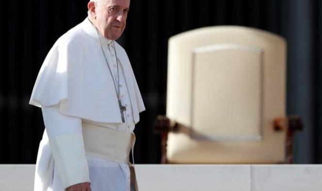 El Papa pide no mundanizar la Navidad y ayudar a los pobres