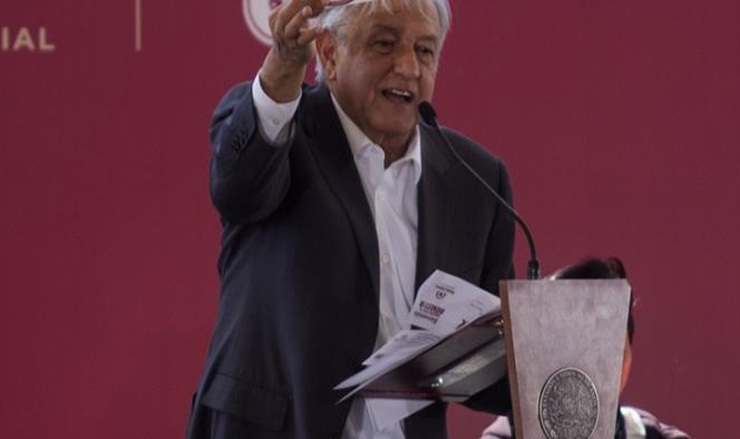 Sube la popularidad de López Obrador luego de tragedia de Tlahuelilpan