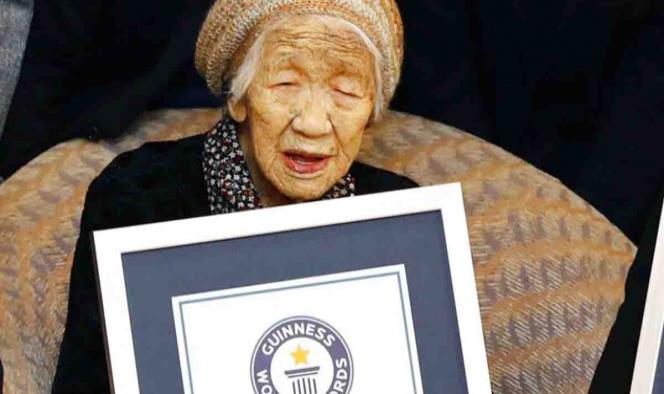 Mujer más longeva del mundo tiene 116 años y vive en Japón