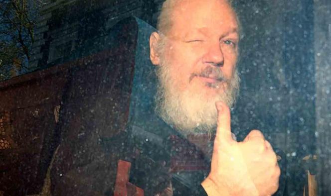 EU va por Julian Assange; anuncian 17 cargos en su contra