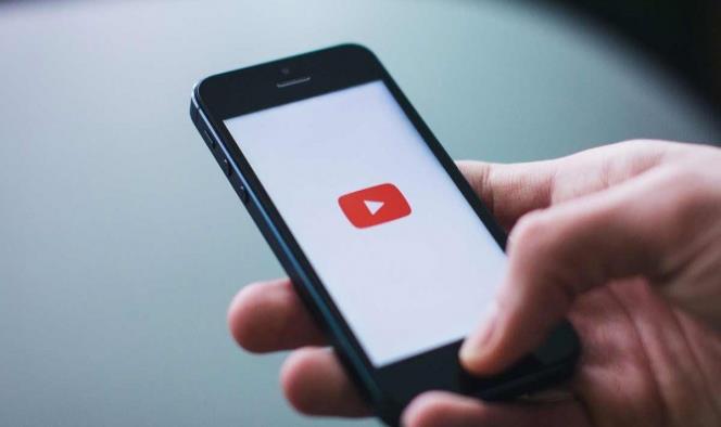 YouTube eliminará videos de contenido supremacista