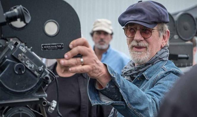 Steven Spielberg prepara serie de terror que solo se podrá ver de noche