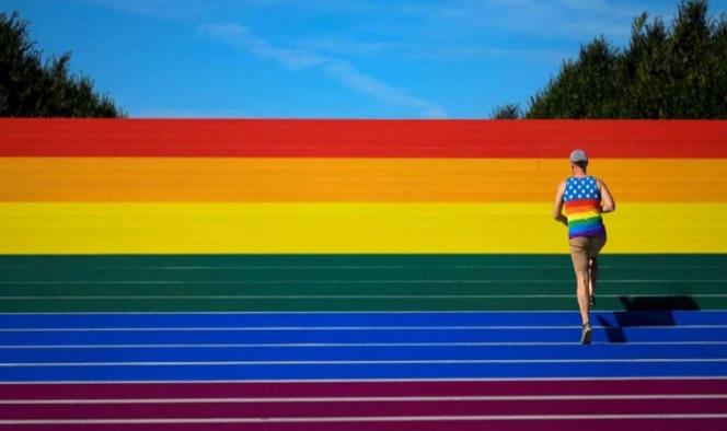 Nueva York se ilumina con el arcoíris por el orgullo gay