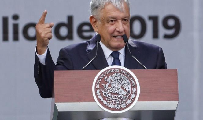 Este mes inician trabajos del aeropuerto de Santa Lucía: López Obrador