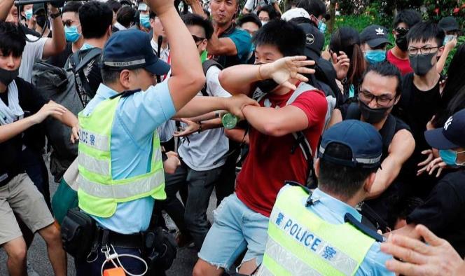 Manifestantes vuelven a la carga en Hong Kong