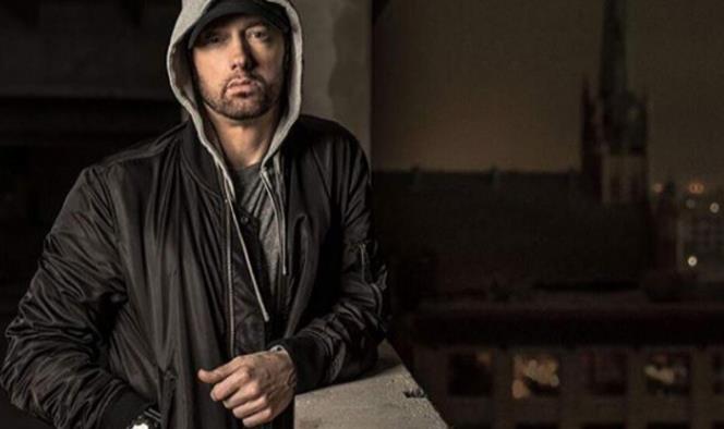 Eminem mete demanda millonaria contra Spotify