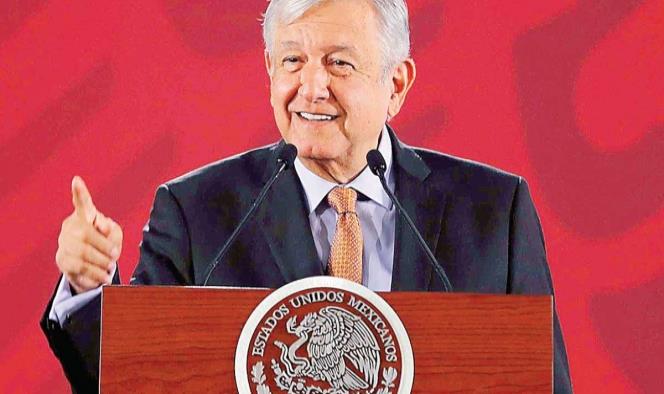 La política no es para ambiciosos; al carajo los vulgares, reitera López Obrador