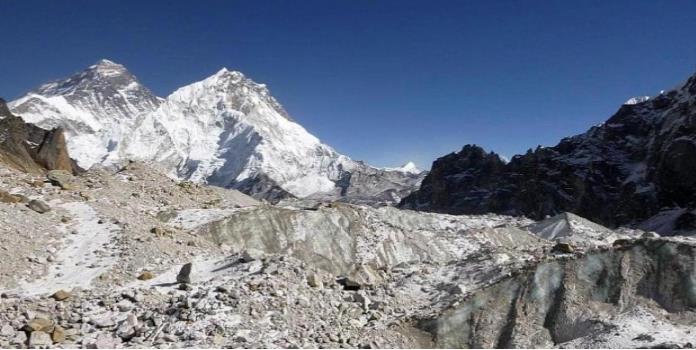 Glaciares del Himalaya se están derritiendo más rápido este siglo, revela estudio
