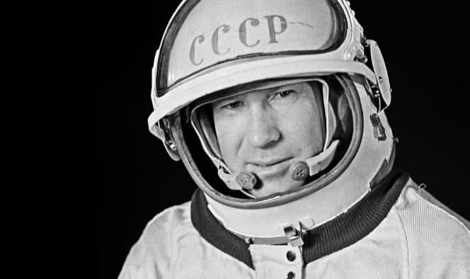 Muere Alexei Leonov, el primer humano en pasear por el espacio