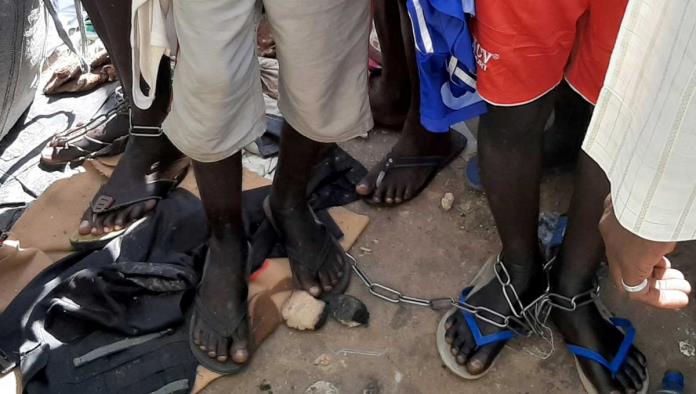 Descubren otra escuela de terror en Nigeria; rescatan a 67