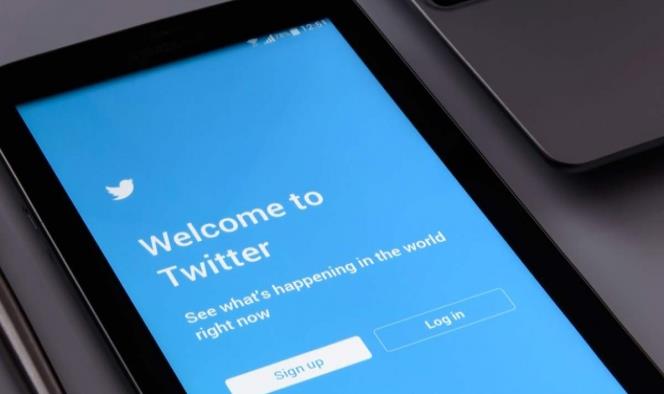 Twitter pone nuevas reglas para los mensajes de líderes mundiales