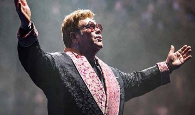 Elton John está decepcionado de live action de El Rey León