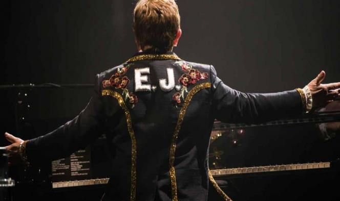 Elton John confiesa que temió no poder curar su adicción a drogas y alcohol