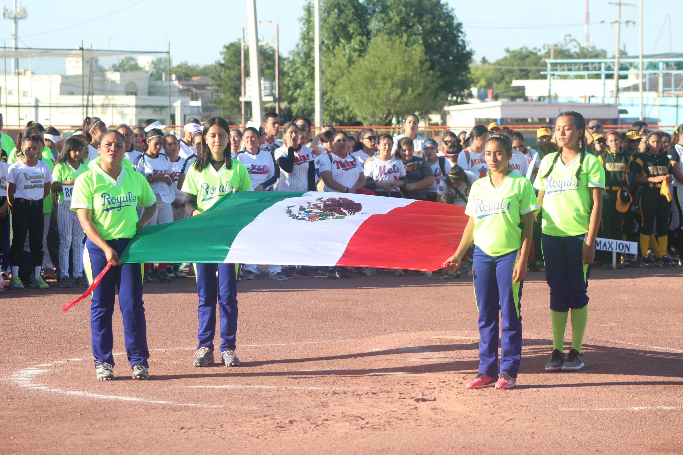 Inauguran la liga municipal femenil