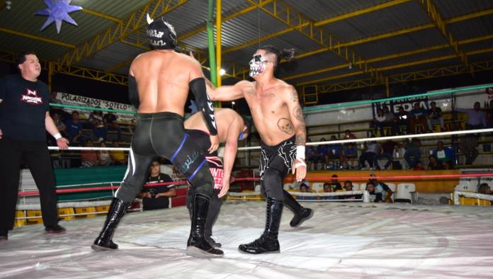 Lucha Libre en Monclova; Azteca Warrior impone su legado