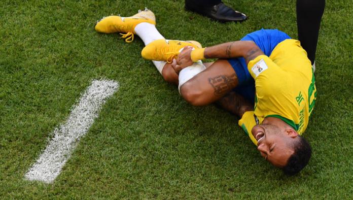 Neymar gana óscars en las redes sociales por su actuación en el México-Brasil