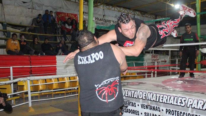 Presentan cartelazo de lucha libre en la Arena Tigre Padilla