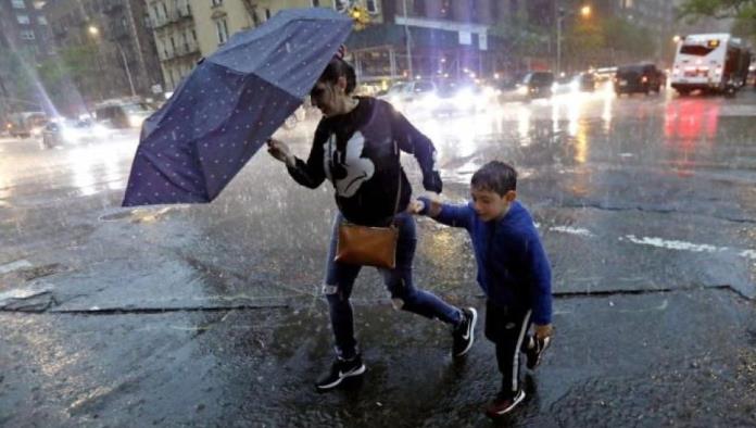 Evalúan daños en Nueva York tras la feroz tormenta que azotó