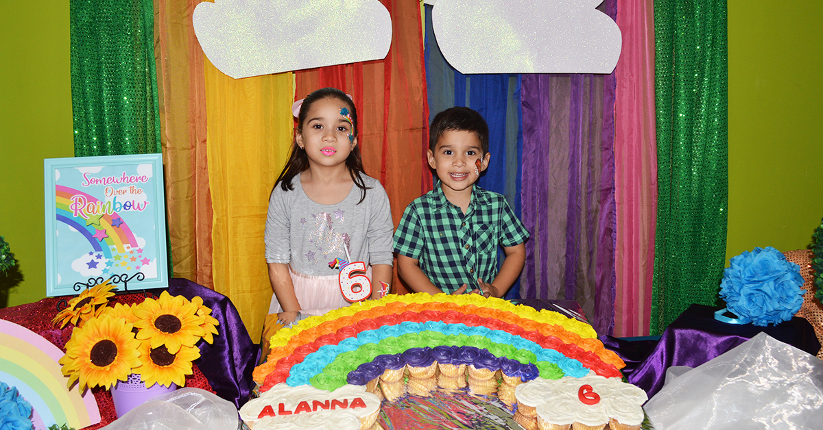 Colorida fiesta para Alanna Valdés